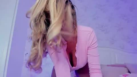 ClaraHazel online show from 10-16-25, 06:03