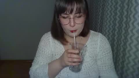 Clara online show from 03-19-26, 05:39