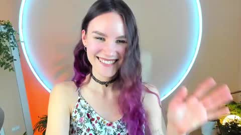 Snapshot of clare_ff chatting on 03-11-25, 10:07 Claire online show from 03-11-25, 10:07