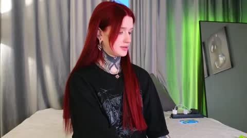 Sophie online show from 03-30-26, 02:34