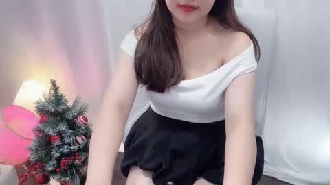 Snapshot of clari_yumi chatting on 11-16-25, 01:17 Clari online show from 11-16-25, 01:17