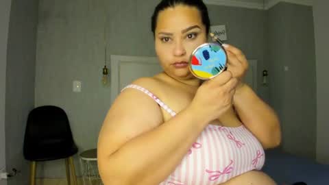Snapshot of clarigil chatting on 06-13-26, 02:15 clarigil online show from 06-13-26, 02:15