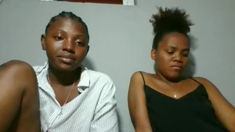 clarisse98 online show from 11-16-25, 05:40