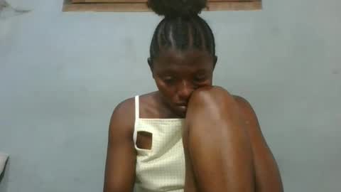 clarisse98 online show from 11-20-25, 05:40