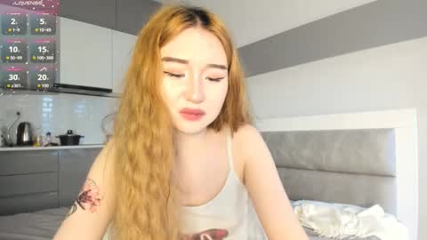 Yumi online show from 09-18-25, 03:08