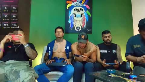 Snapshot of clark__ken chatting on 10-28-25, 02:04 Juanpaindependent model online show from 10-28-25, 02:04