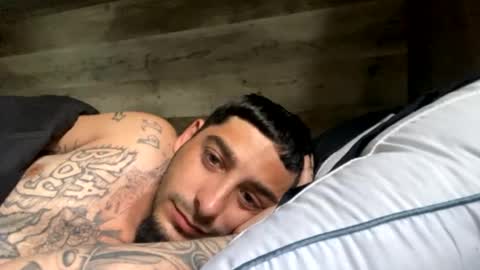 clarkshammer95 online show from 02-11-25, 01:20