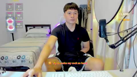 Clark online show from 07-08-26, 10:58