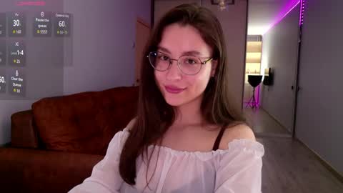 Snapshot of classy____ chatting on 04-24-26, 06:21 Cassy Classy online show from 04-24-26, 06:21