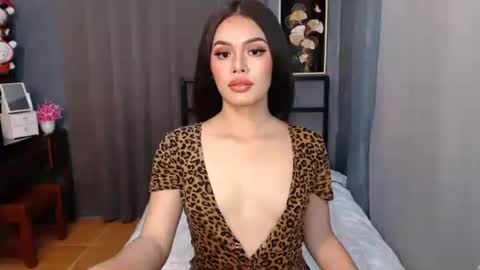 maika online show from 01-28-25, 07:11