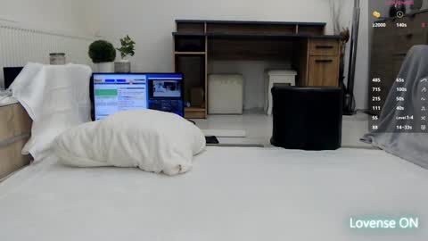 Snapshot of classy_medeeea chatting on 01-23-25, 01:19 Deea xxx online show from 01-23-25, 01:19