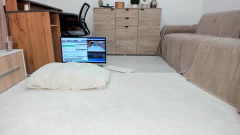 Snapshot of classy_medeeea chatting on 10-04-25, 02:09 Deea xxx online show from 10-04-25, 02:09