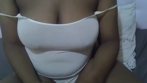 classy_zoey online show from 10-02-25, 08:10