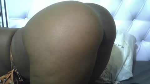 classy_zoey online show from 10-15-25, 03:17