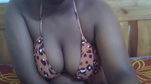 classy_zoey online show from 10-25-25, 01:40