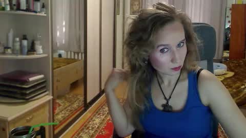 Snapshot of classyinna chatting on 09-10-25, 05:51 classyinna online show from 09-10-25, 05:51