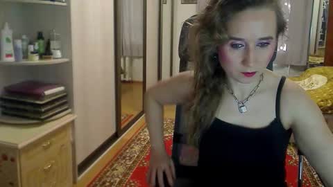 Snapshot of classyinna chatting on 09-12-25, 04:34 classyinna online show from 09-12-25, 04:34