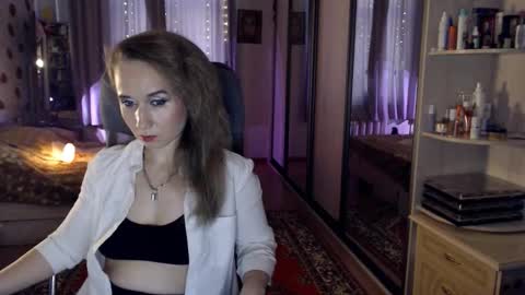 Snapshot of classyinna chatting on 10-08-25, 11:30 classyinna online show from 10-08-25, 11:30