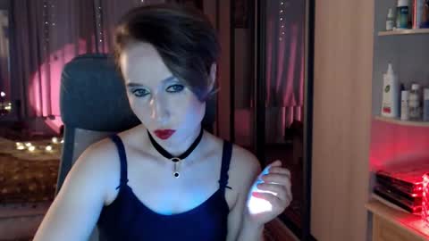 Snapshot of classyinna chatting on 11-19-25, 06:02 classyinna online show from 11-19-25, 06:02