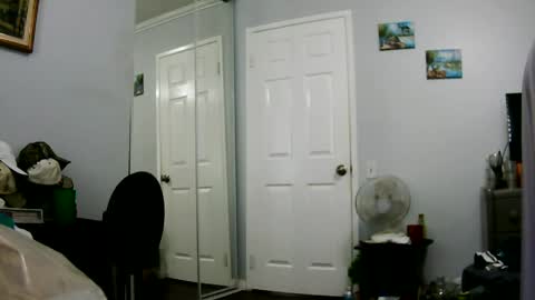 Snapshot of claudia1964 chatting on 05-31-26, 04:03 Claudia online show from 05-31-26, 04:03