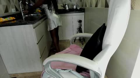 claudia198820 online show from 11-18-25, 12:31