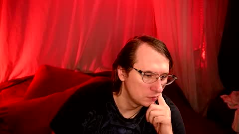 Claudia Cyberfox and Elon online show from 10-23-25, 04:56