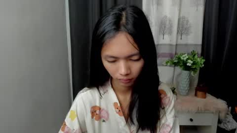 Snapshot of claxy_kimslut chatting on 10-10-25, 02:10 KIM online show from 10-10-25, 02:10