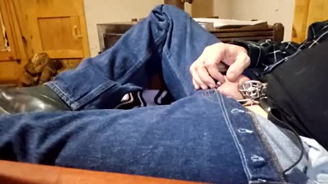 Clay online show from 12-11-24, 01:05