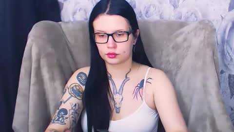 CleaDark online show from 04-05-26, 07:11