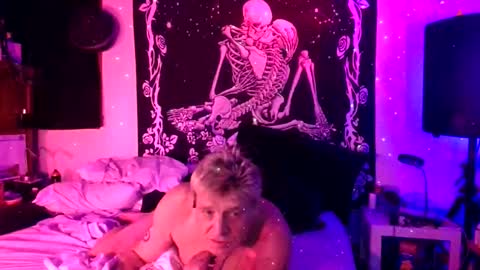Snapshot of cleanhole4you chatting on 03-30-26, 04:24 cleanhole4you online show from 03-30-26, 04:24