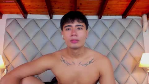 clement_reyes online show from 11-25-25, 01:00