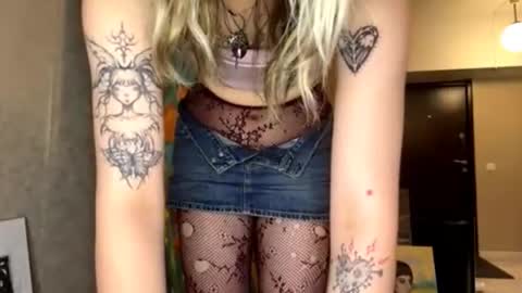 Jenny online show from 11-29-25, 08:23