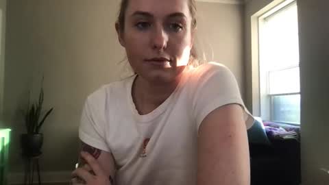 Snapshot of clemmy6699 chatting on 11-12-25, 09:58 clemmy and bane online show from 11-12-25, 09:58