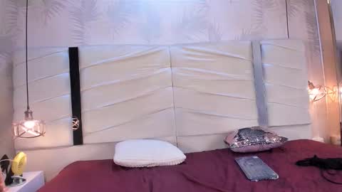 Snapshot of cleodemon chatting on 11-11-25, 05:51 online show from 11-11-25, 05:51