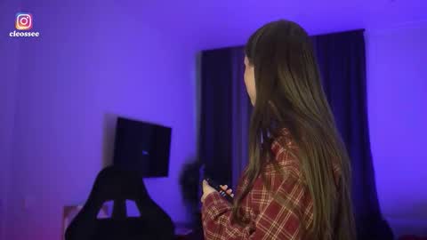 Cleo online show from 03-05-26, 07:04