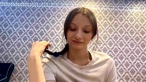 Snapshot of cleotilderinde chatting on 12-03-25, 05:44 Cleo online show from 12-03-25, 05:44