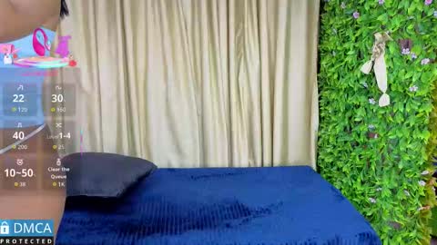 Snapshot of clhoee_ chatting on 12-15-25, 03:00 Clhoe online show from 12-15-25, 03:00