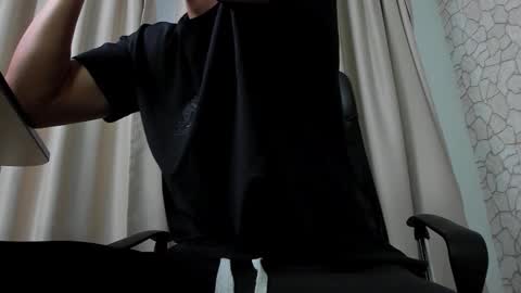 Snapshot of clintmasterss chatting on 10-30-25, 05:53 ClintMasterss online show from 10-30-25, 05:53