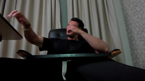 Snapshot of clintmasterss chatting on 05-13-26, 07:11 ClintMasterss online show from 05-13-26, 07:11