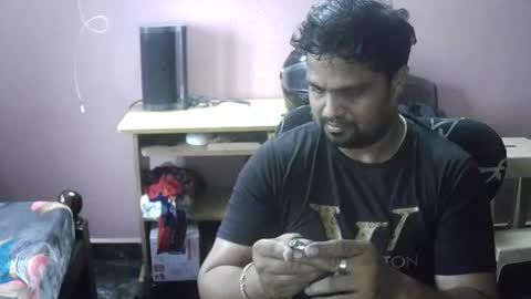 Snapshot of clitorisgspot69 chatting on 01-16-26, 07:34 Raj online show from 01-16-26, 07:34