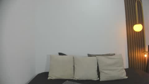 Snapshot of cloe_amazingg chatting on 12-08-24, 07:32 Cloe online show from 12-08-24, 07:32