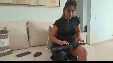 Snapshot of cloe_eevans chatting on 07-03-26, 02:34 Cloe online show from 07-03-26, 02:34