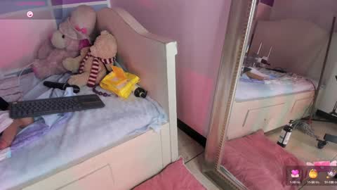 Cloe Leeee online show from 12-12-24, 06:47