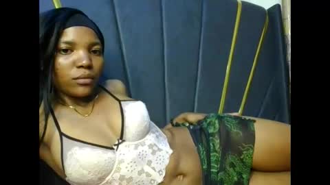 Cloe online show from 10-17-25, 11:07