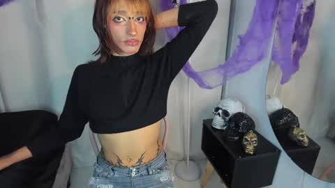 Cloe online show from 10-21-25, 11:27