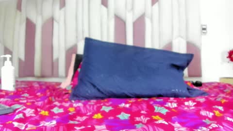 Snapshot of cloe_stanfort chatting on 03-12-25, 10:17 Cloe Stanfort online show from 03-12-25, 10:17