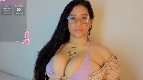 Snapshot of cloebunny_ chatting on 01-15-26, 10:42 Cloe Bunny online show from 01-15-26, 10:42