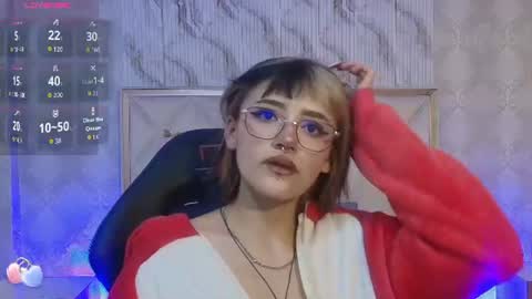cloee_tay1 online show from 07-01-26, 11:23