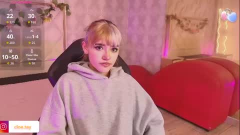 cloee_tay1 online show from 07-31-26, 11:20