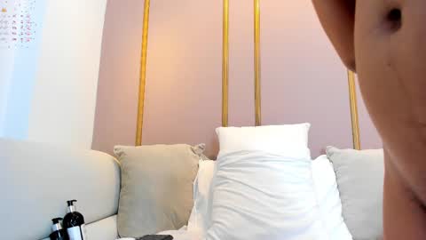 Snapshot of cloehap chatting on 02-14-25, 03:47 Cloe online show from 02-14-25, 03:47